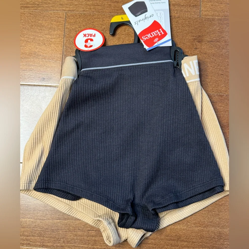 NWT HANES Black and Tan Boxer Brief Duo